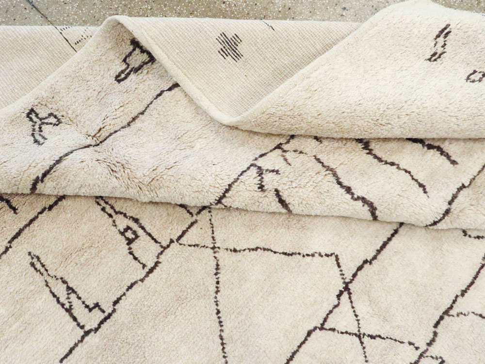 Modern Moroccan Carpet, No.25546 - Galerie Shabab