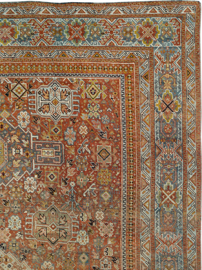 Antique Persian Shiraz Carpet, No.25547 - Galerie Shabab