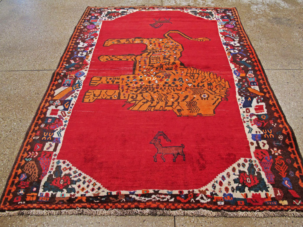 Vintage Persian Shiraz Pictorial Rug, No.25549 - Galerie Shabab