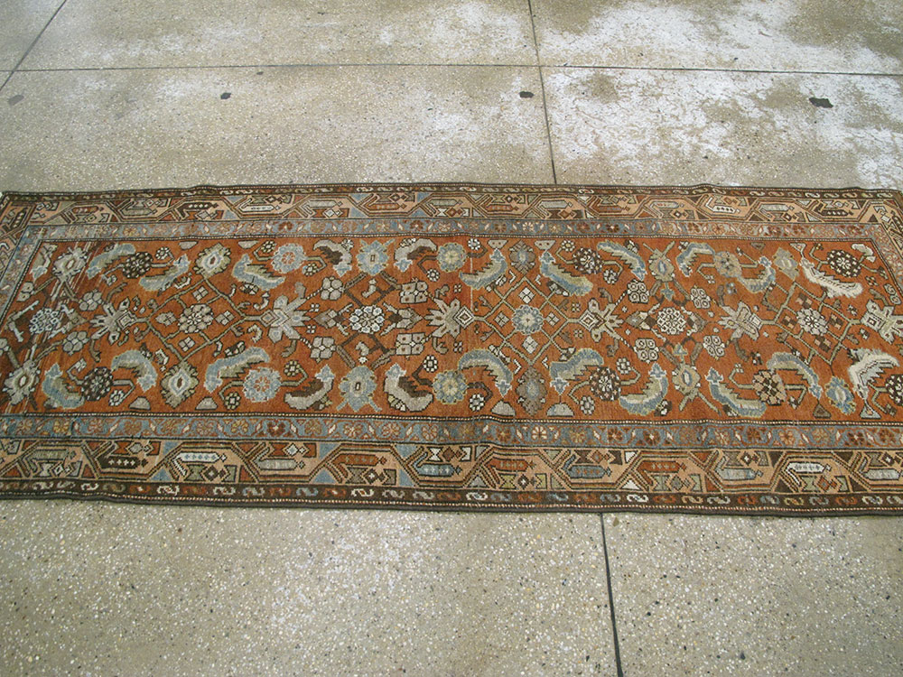 Antique Persian Malayer Runner, No.25553 - Galerie Shabab