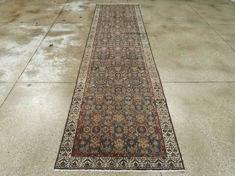 Vintage Persian Malayer Runner, No.25557 - Galerie Shabab