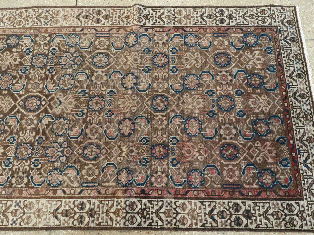 Vintage Persian Malayer Runner, No.25557 - Galerie Shabab