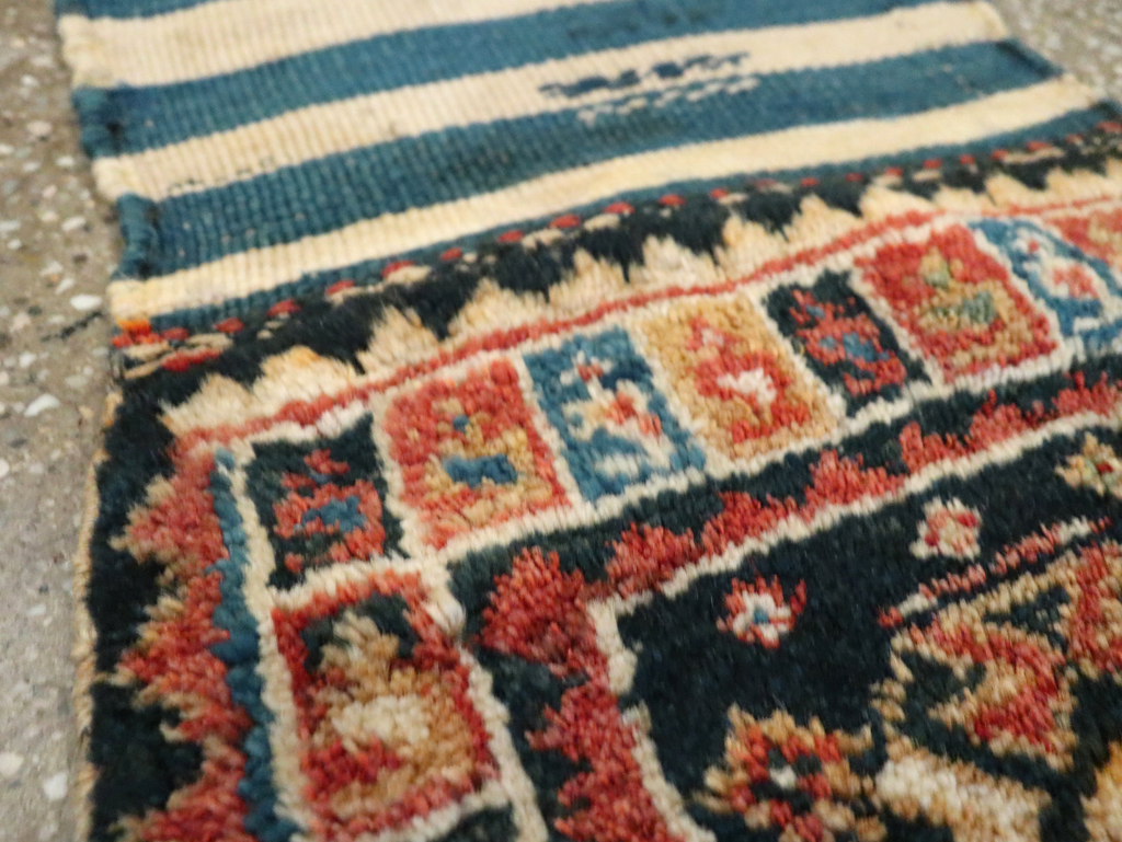 Vintage Persian Kurdish Bag, No.25565 - Galerie Shabab