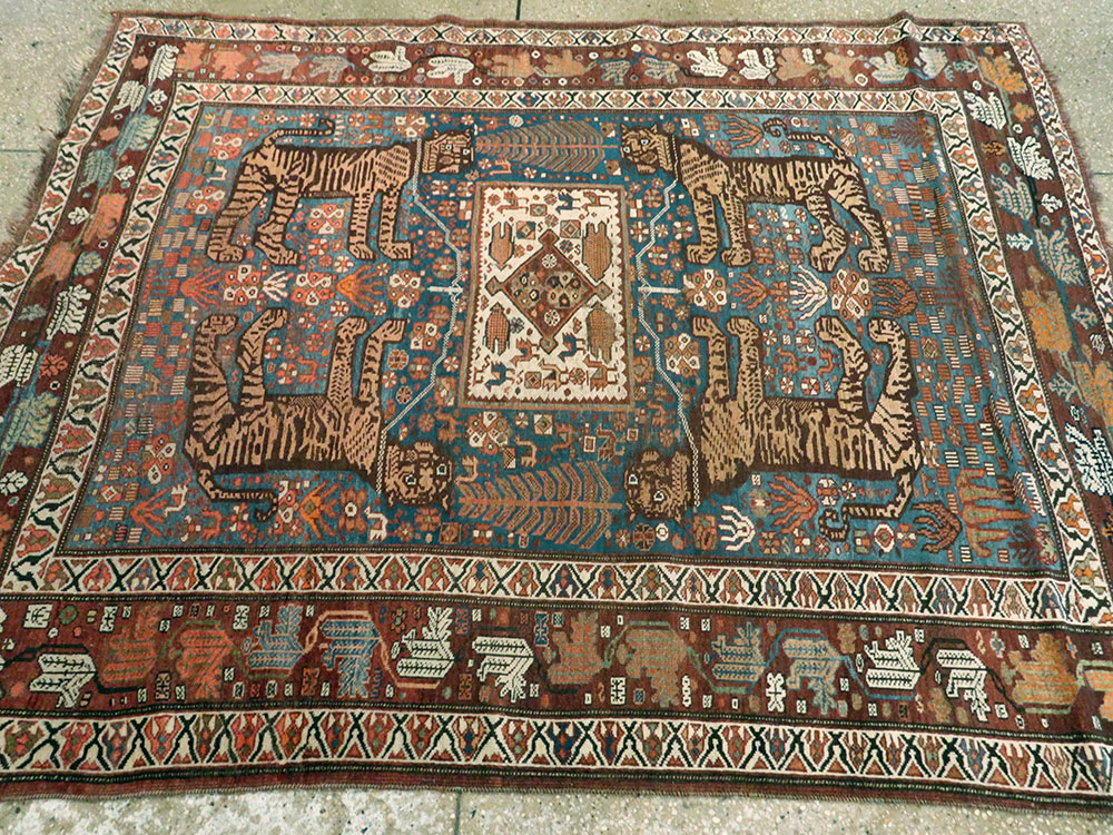 Antique Persian Qashqai Pictorial Rug, No.25570 - Galerie Shabab