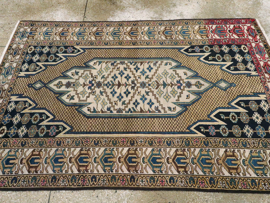 Antique Persian Malayer Rug, No.25585 - Galerie Shabab