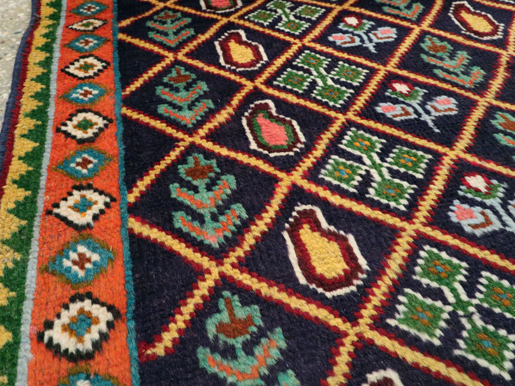 Vintage Persian Tabriz Rug (Pair: 1 of 2), No.25587 - Galerie Shabab