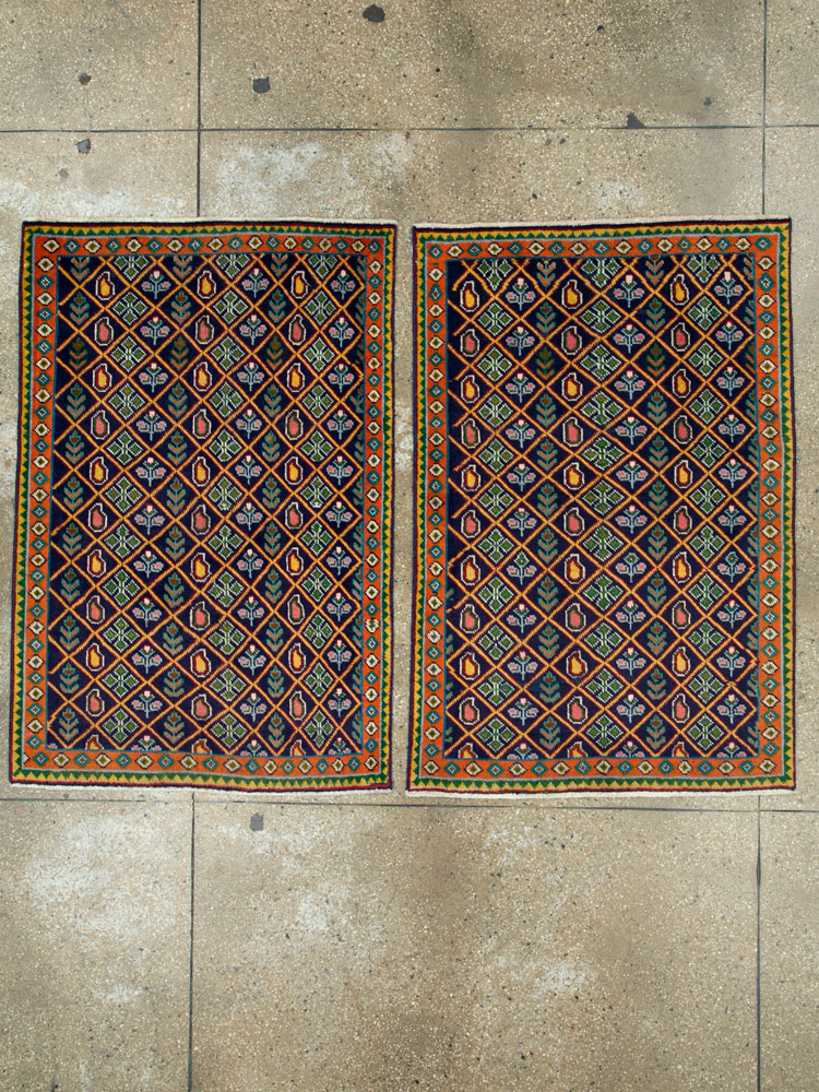 Vintage Persian Tabriz Rug (Pair: 1 of 2), No.25587 - Galerie Shabab
