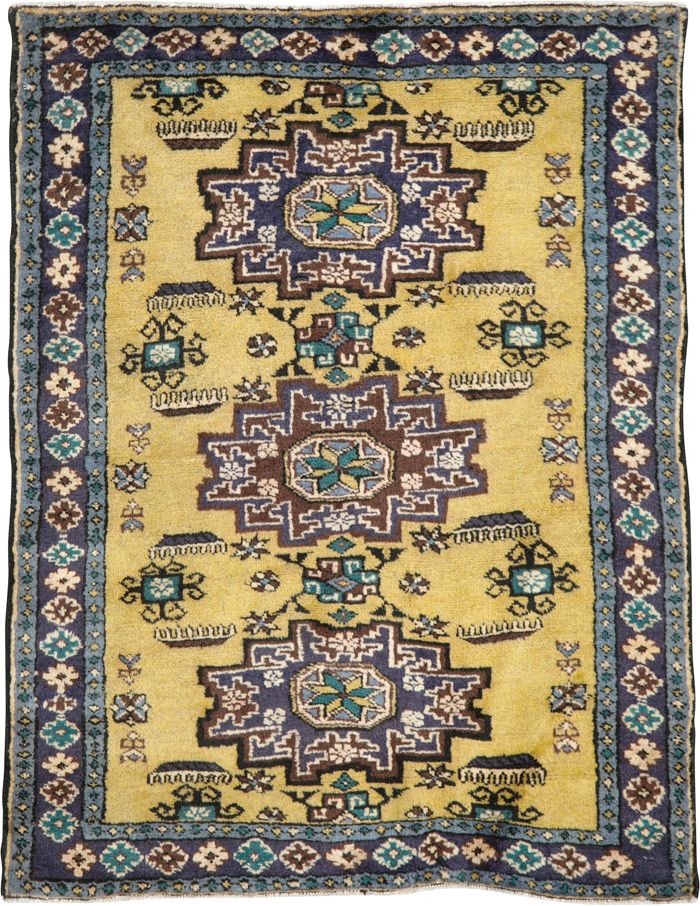 Vintage Tabriz Rug, No.25603 - Galerie Shabab