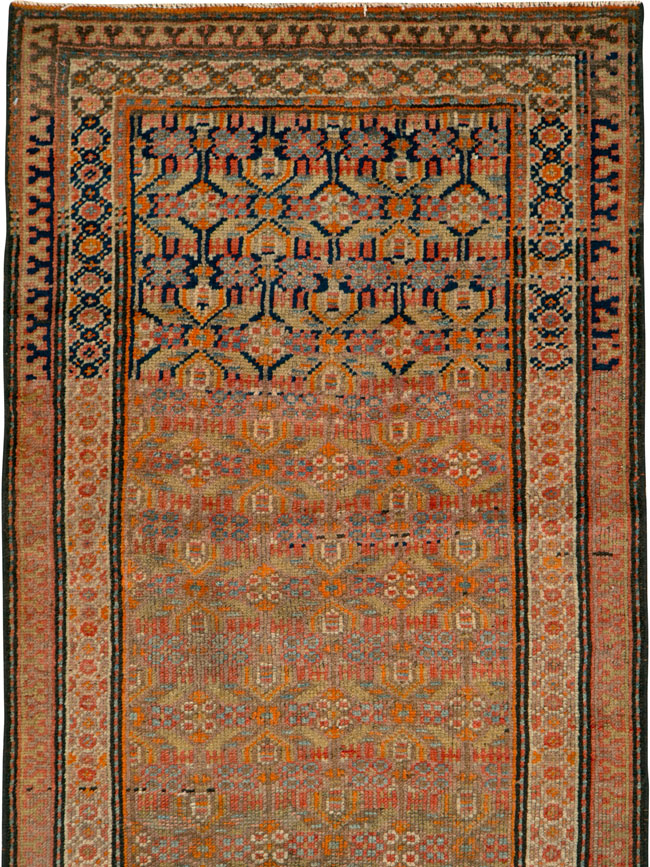 Antique Persian Malayer Runner, No.25604 - Galerie Shabab