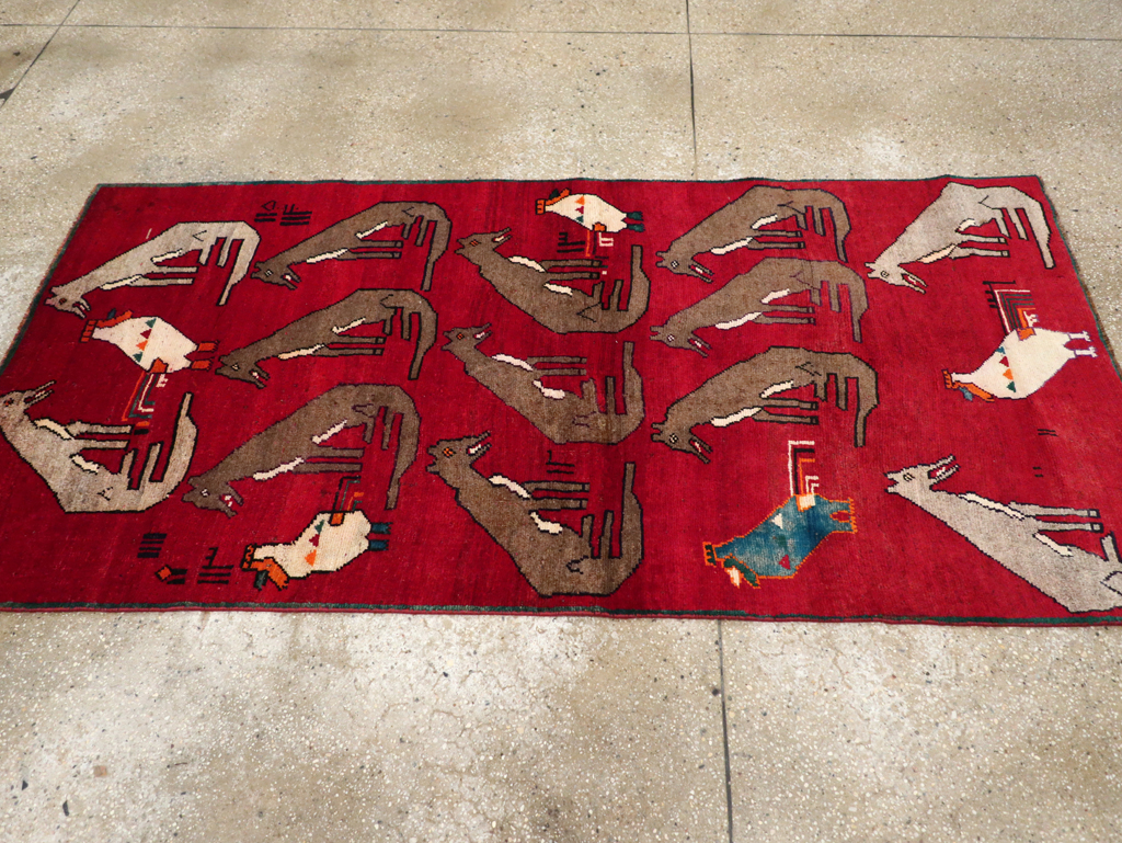 Vintage Persian Shiraz Pictorial Rug, No.25607 - Galerie Shabab