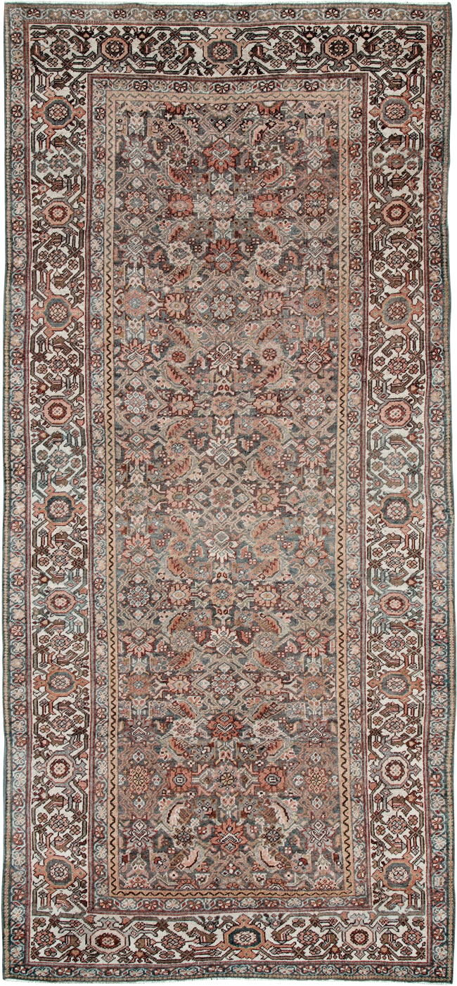Antique Persian Mahal Gallery Carpet, No.25609 - Galerie Shabab