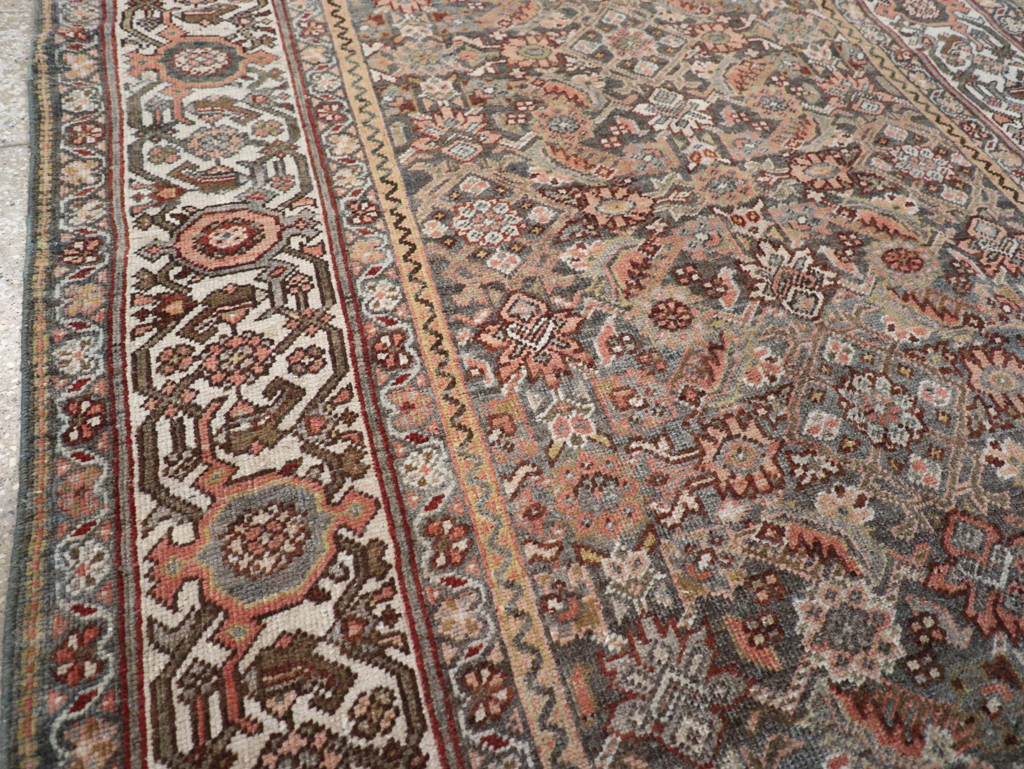 Antique Persian Mahal Gallery Carpet, No.25609 - Galerie Shabab