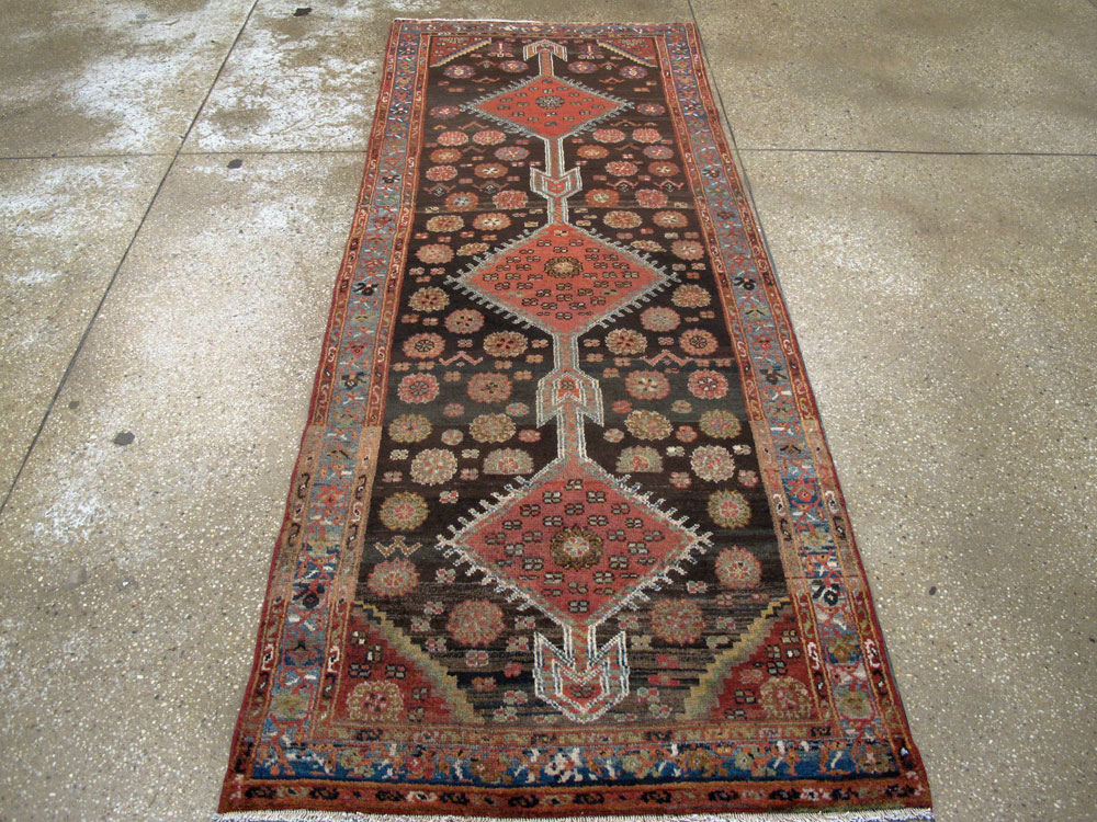 Vintage Kurdish Rug, No.25614 - Galerie Shabab