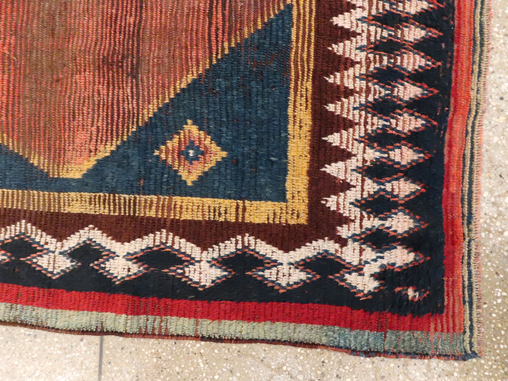 Antique Persian Gabbeh Tribal Accent Rug, No.25626 - Galerie Shabab