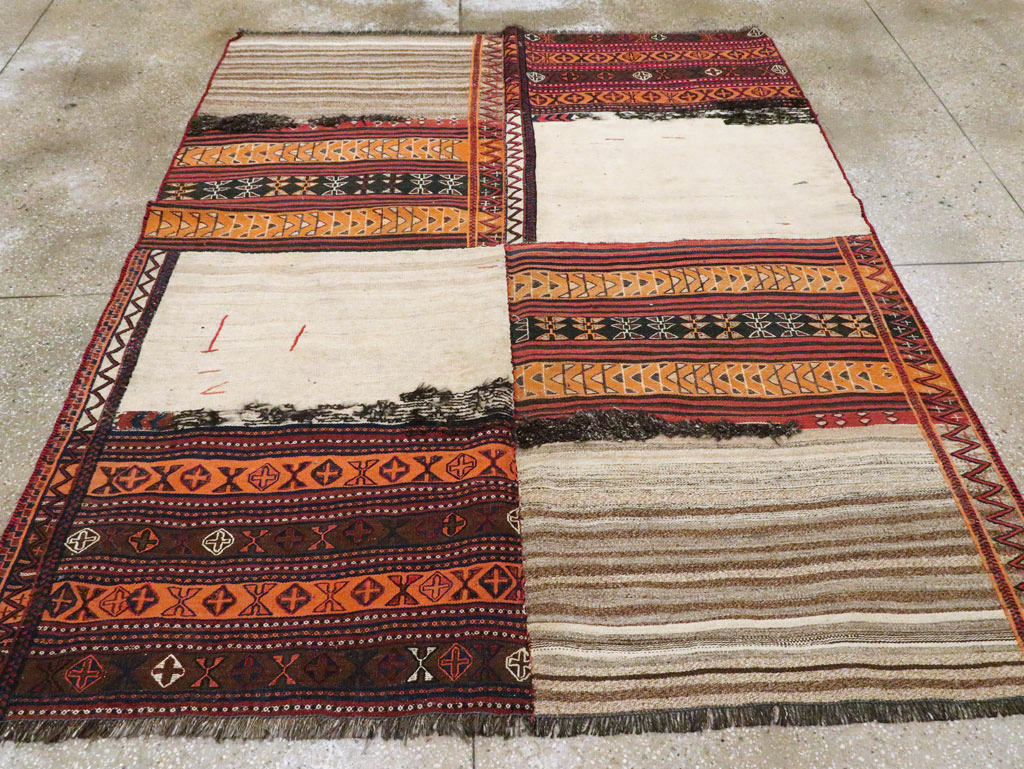Vintage Persian Chaharmahal Bakhtiari Tacheh Flatweave Kilim , No.25628 - Galerie Shabab