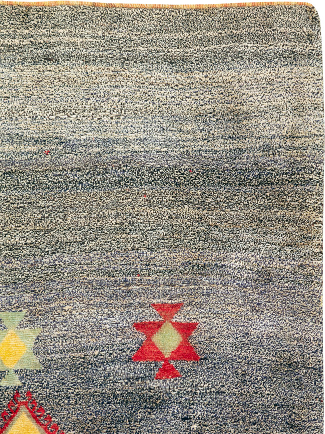 Vintage Persian Gabbeh Rug, No.25629 - Galerie Shabab