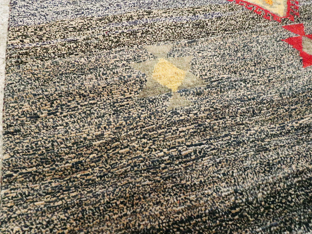 Vintage Persian Gabbeh Rug, No.25629 - Galerie Shabab