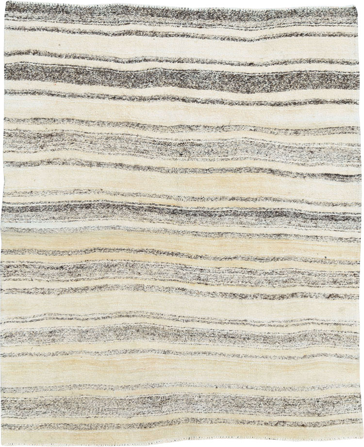 Vintage Persian Kilim, No.25630 - Galerie Shabab