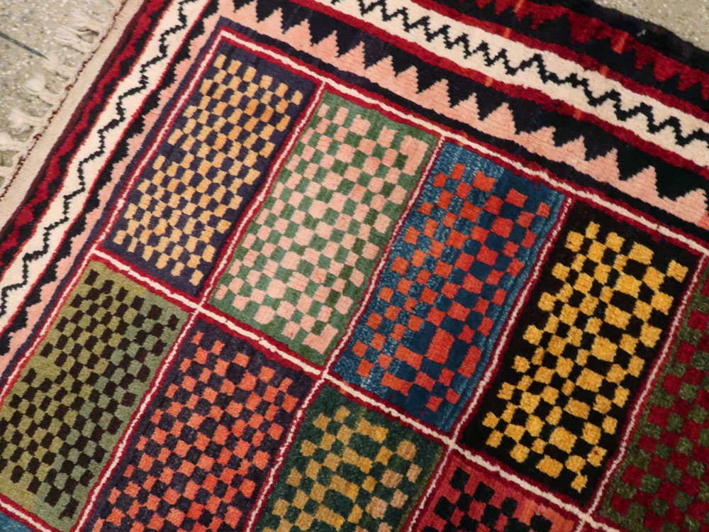Vintage Persian Gabbeh Rug, No.25631 - Galerie Shabab