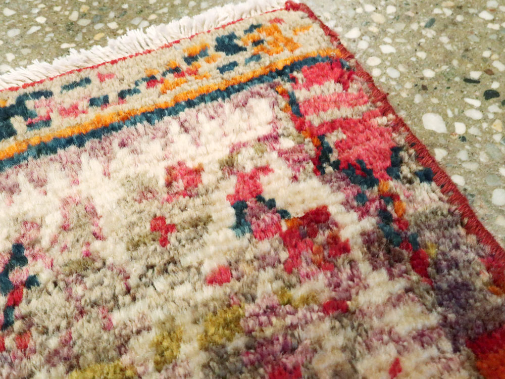 Vintage Persian Shiraz Tribal Bag Face, No.25634 - Galerie Shabab