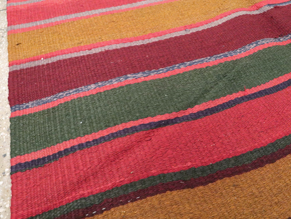 Vintage Persian Kilim, No.25643 - Galerie Shabab