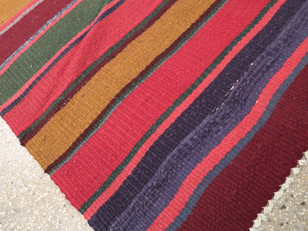 Vintage Persian Kilim, No.25643 - Galerie Shabab