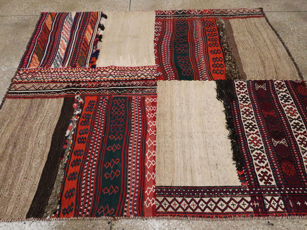 Vintage Persian Flatweave Kilim Square Accent Rug, No.25645 - Galerie Shabab