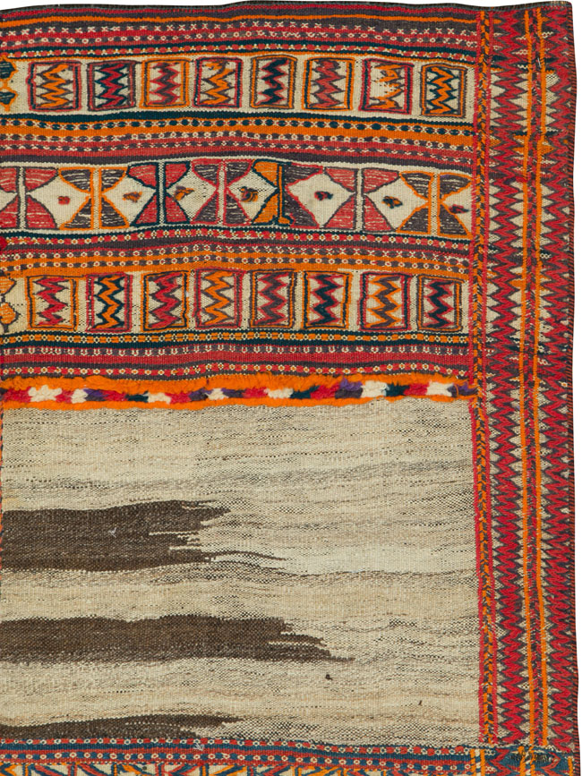 Vintage Persian Kilim, No.25649 - Galerie Shabab