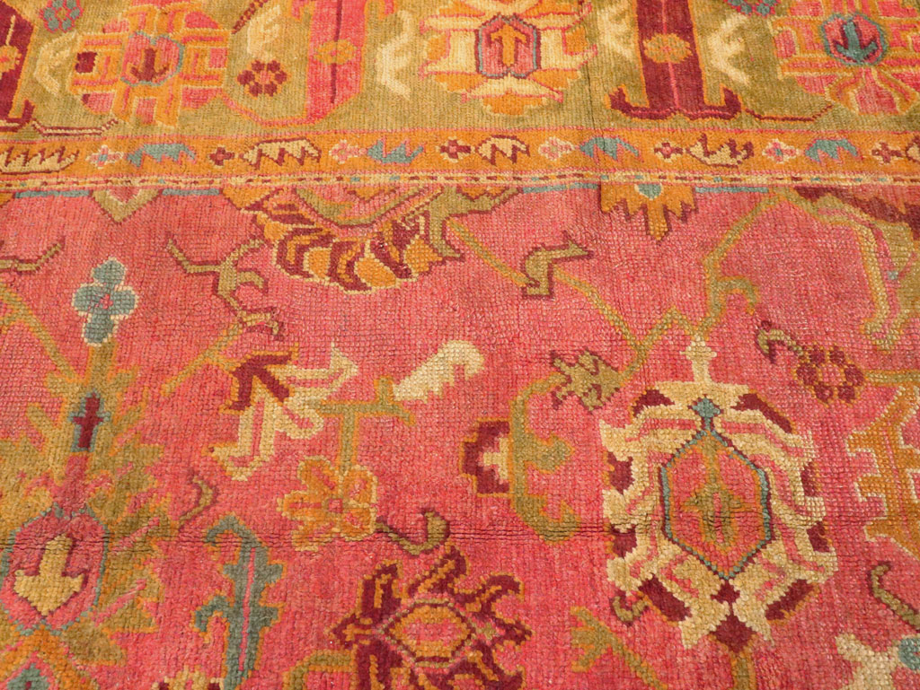Antique Oushak Carpet, No.25658 - Galerie Shabab