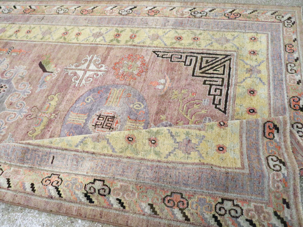 Antique East Turkestan Khotan Gallery Carpet, No.25678 - Galerie Shabab