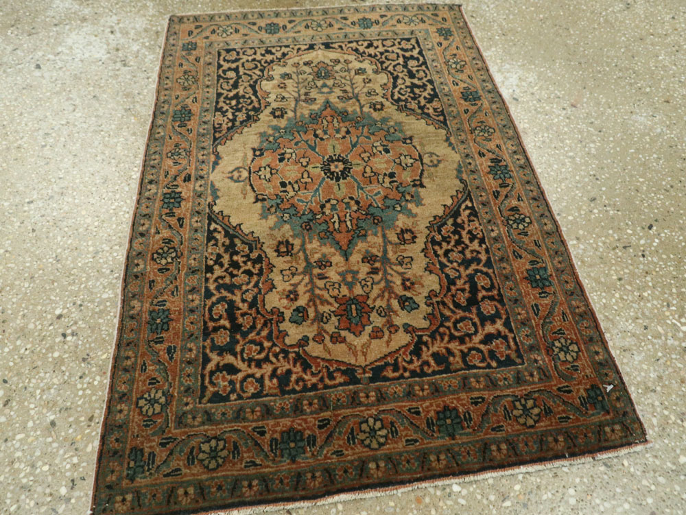 Antique Tabriz Hagi Jalili Rug, No.25684 - Galerie Shabab