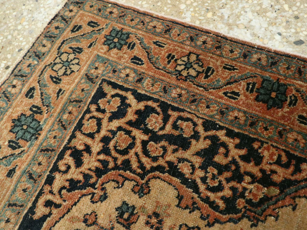 Antique Persian Tabriz Hagi Jalili Rug, No.25684 - Galerie Shabab