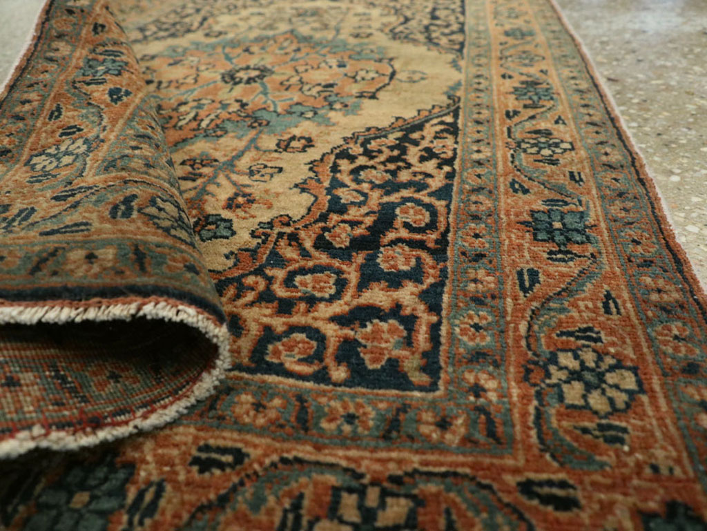 Antique Persian Tabriz Hagi Jalili Rug, No.25684 - Galerie Shabab