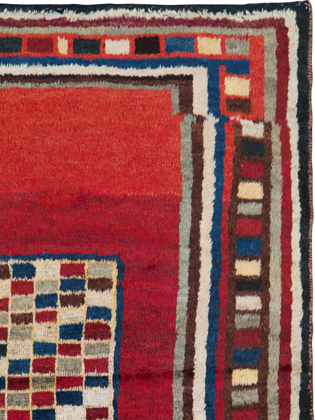 Vintage Persian Gabbeh Rug, No.25694 - Galerie Shabab