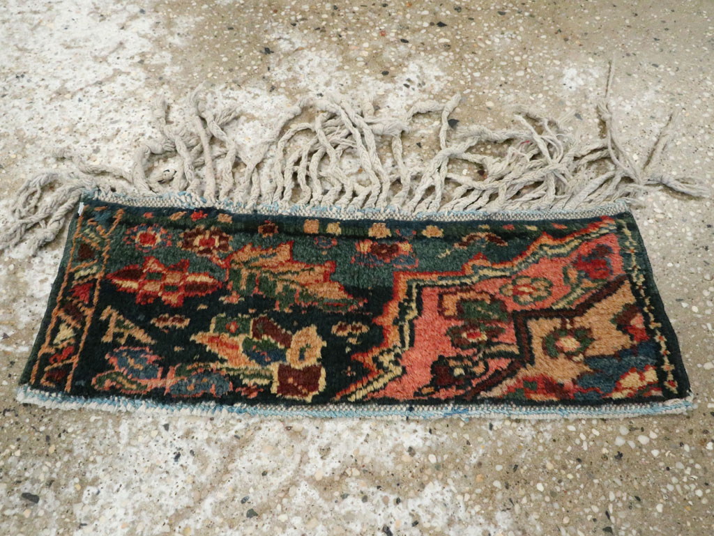 Vintage Persian Malayer Wagireh Rug, No.25704 - Galerie Shabab