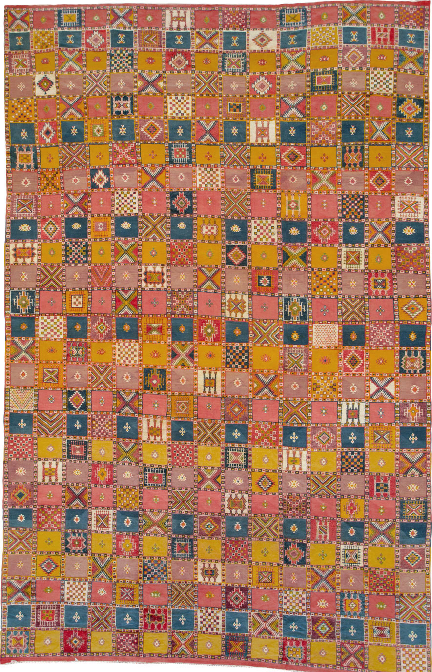 Vintage Moroccan Oversize Carpet, No.25717 - Galerie Shabab