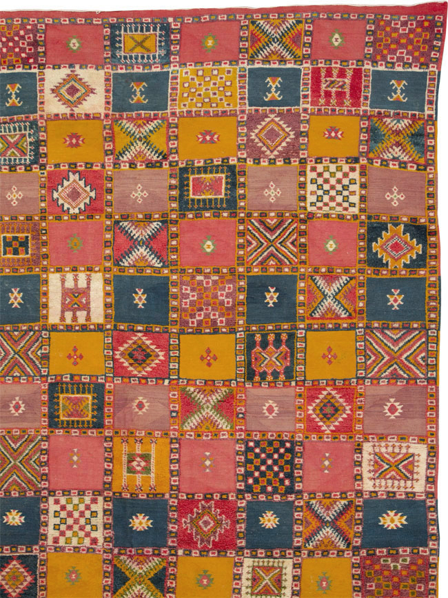 Vintage Moroccan Oversize Carpet, No.25717 - Galerie Shabab