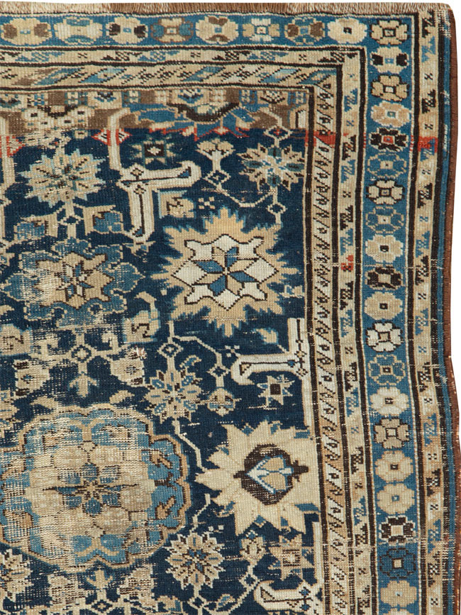 Antique Caucasian Throw Rug, No.25728 - Galerie Shabab