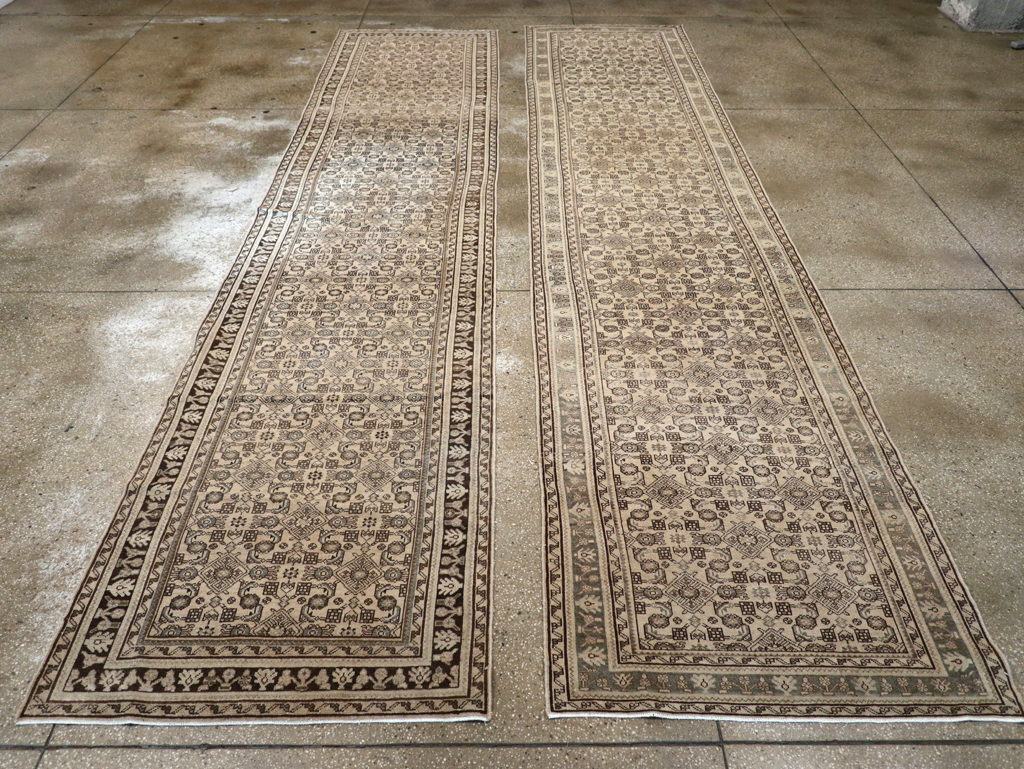 Vintage Persian Malayer Runner (Pair: 1 of 2), No.25738 - Galerie Shabab