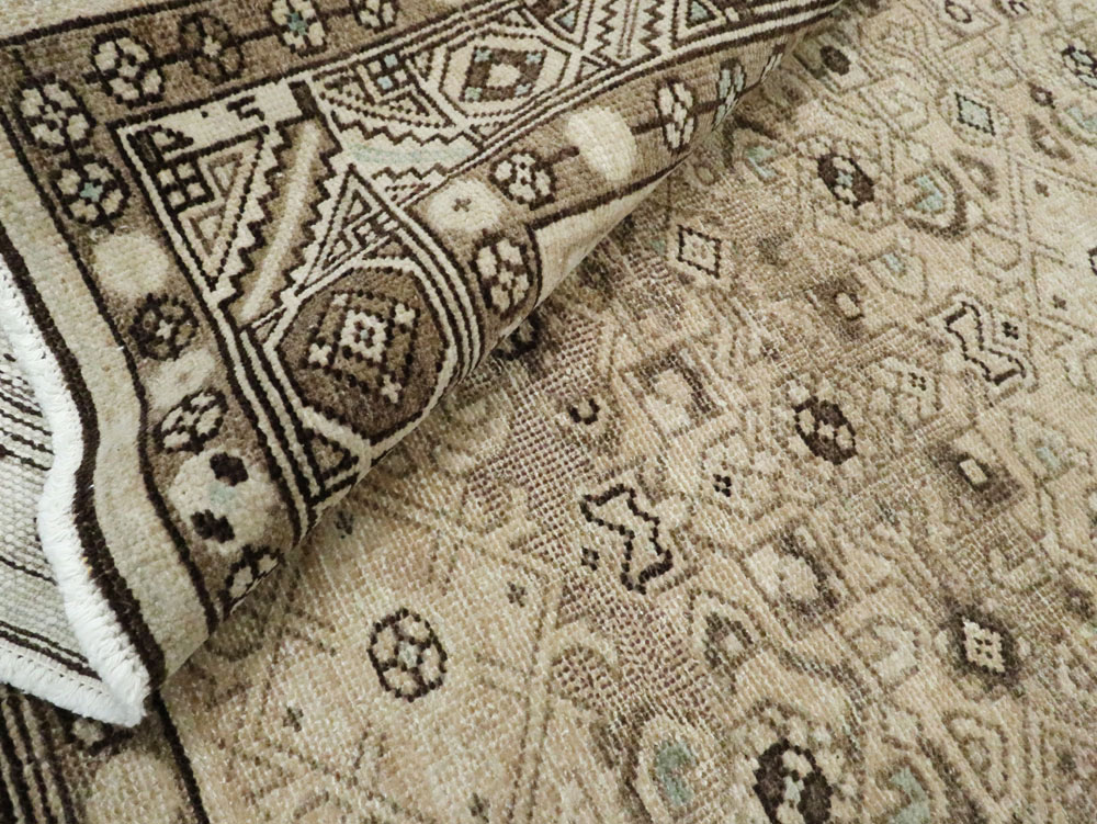 Vintage Persian Malayer Wide Gallery Runner, No.25739 - Galerie Shabab