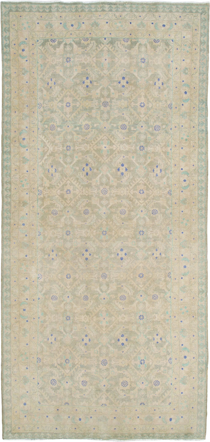 Vintage Persian Malayer Gallery Carpet, No.25742 - Galerie Shabab
