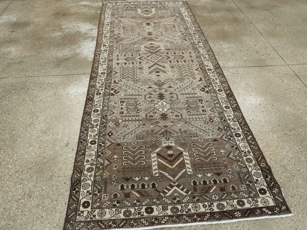 Vintage Persian Malayer Rug, No.25755 - Galerie Shabab