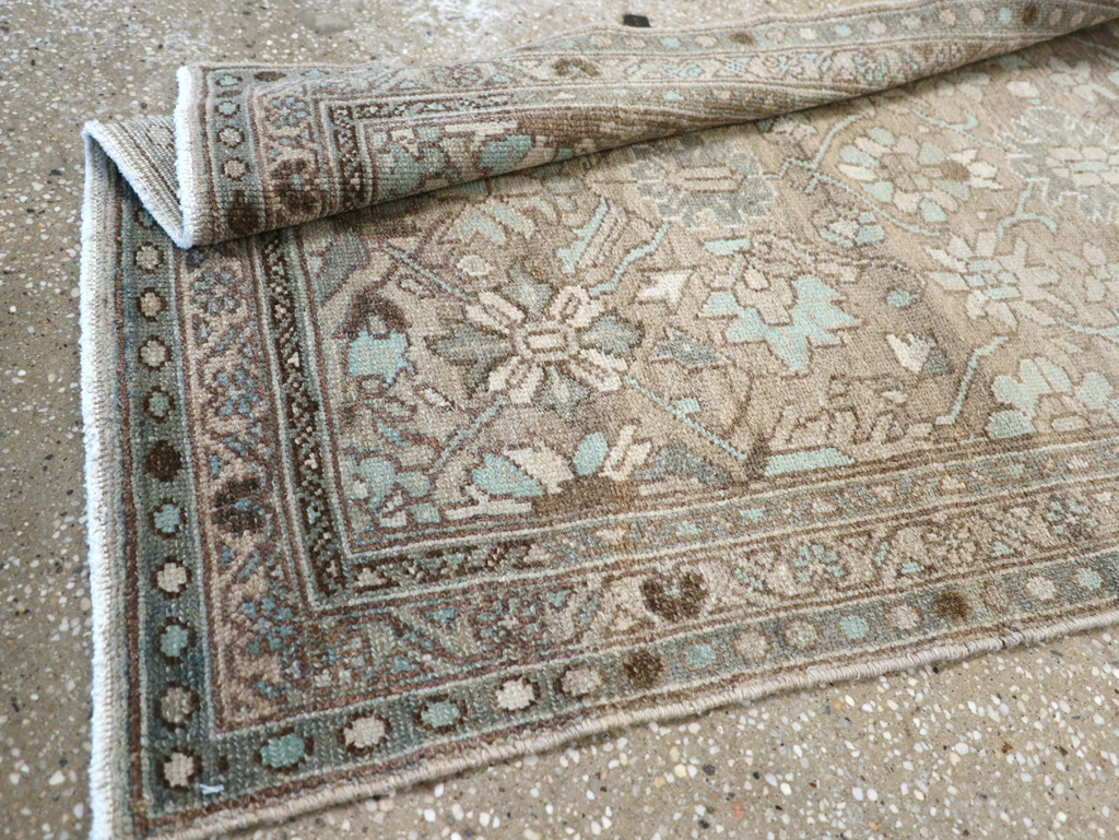 Vintage Persian Malayer Runner, No.25795 - Galerie Shabab