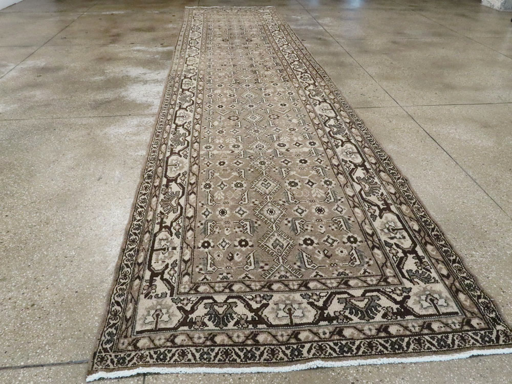 Vintage Persian Malayer Wide Gallery Runner, No.25803 - Galerie Shabab