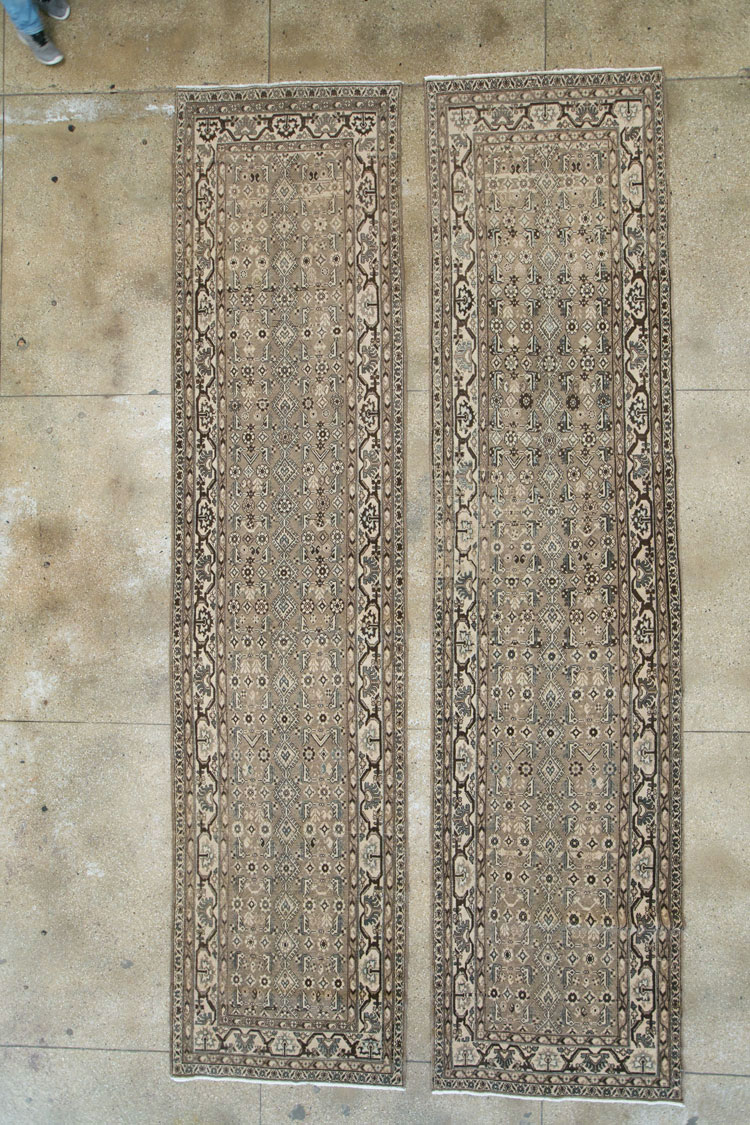 Vintage Persian Malayer Wide Gallery Runner, No.25803 - Galerie Shabab