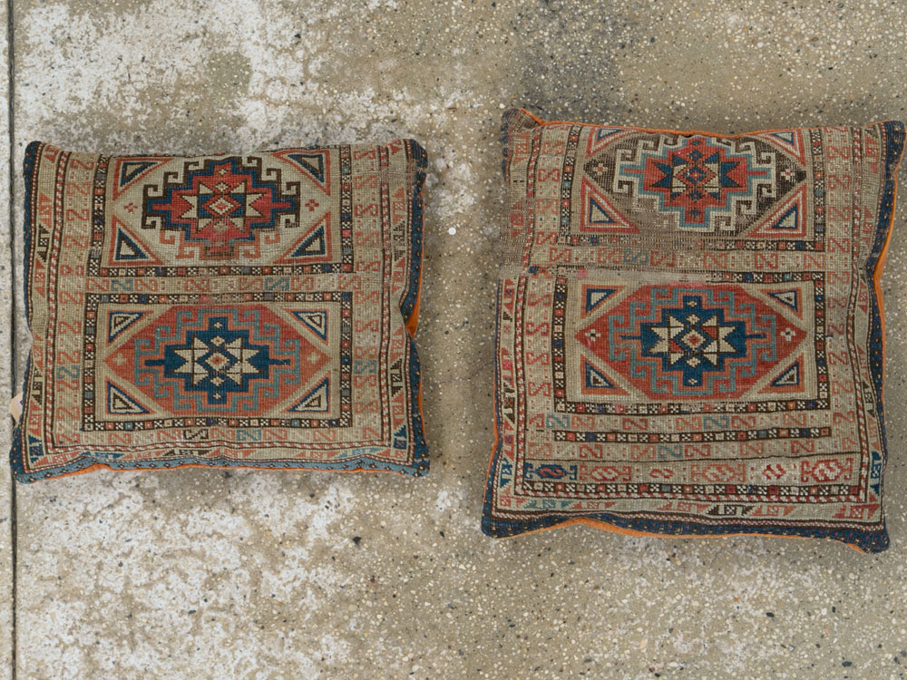 Antique Caucasian Kuba Pillow, No.25806 - Galerie Shabab