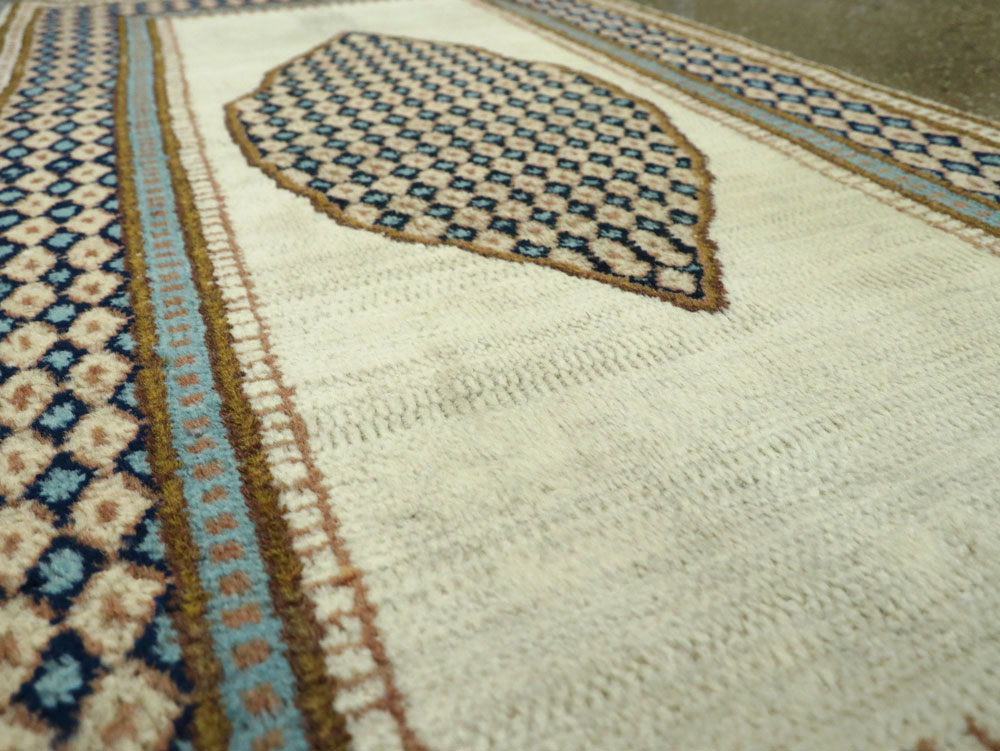Vintage Persian Kerman Rug, No.25827 - Galerie Shabab