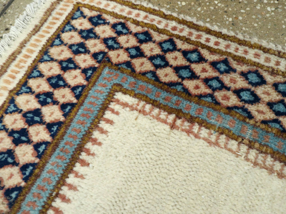 Vintage Persian Kerman Rug, No.25827 - Galerie Shabab