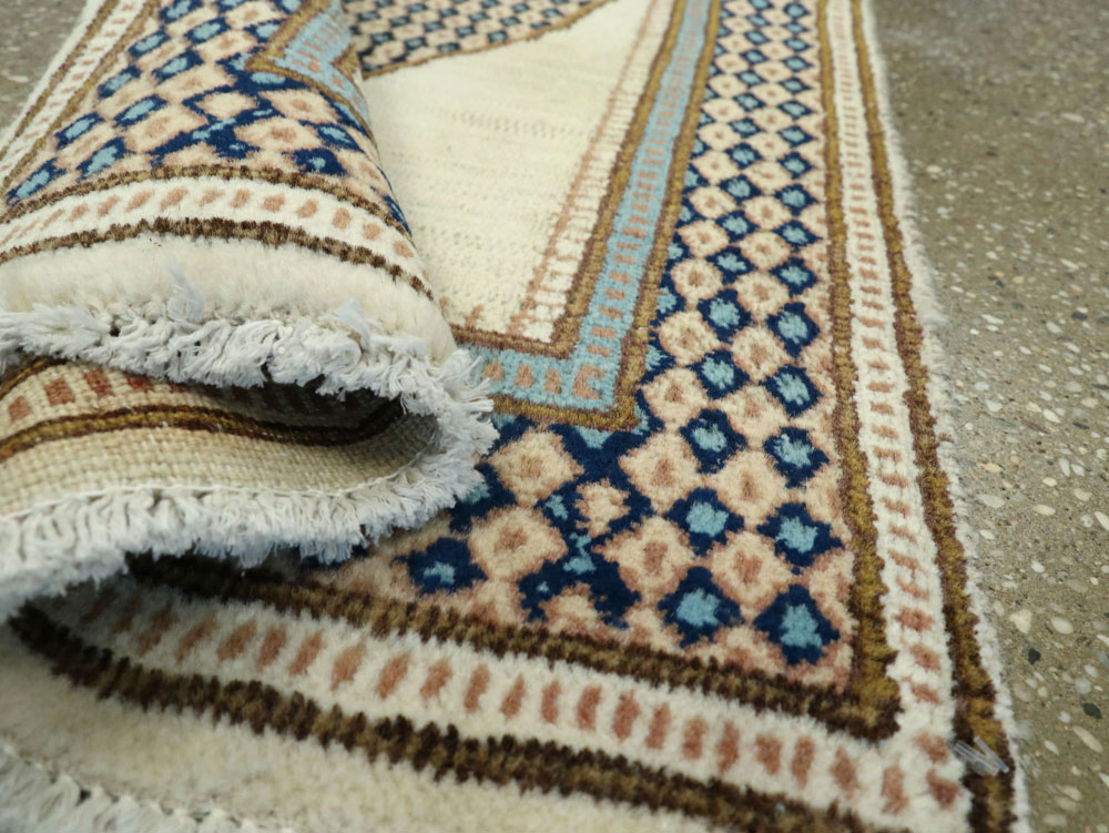 Vintage Persian Kerman Rug, No.25827 - Galerie Shabab