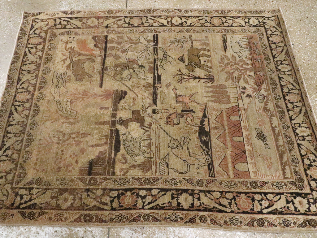 Antique Persian Pictorial Tabriz Rug, No.25828 - Galerie Shabab